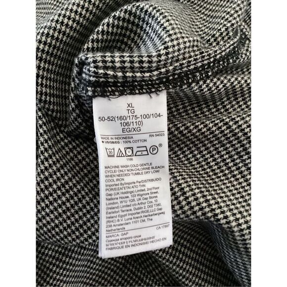 Gap - Picture 7 of 7